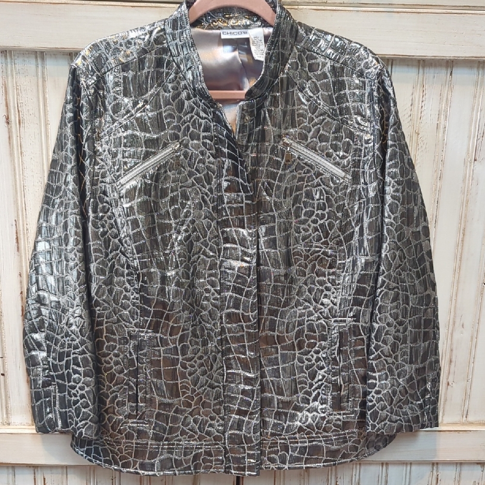 Silver Metallic Crock Embossed Bomber / Moto Style Jacket. Chico's Sz 3 (16)